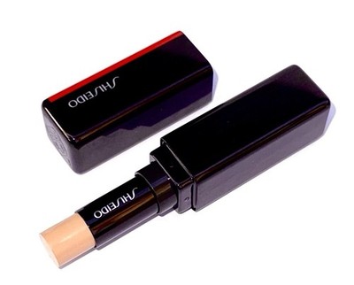 Shiseido Synchro Skin Correcting GelStick Concealer 201 Light/Clair 2.5g