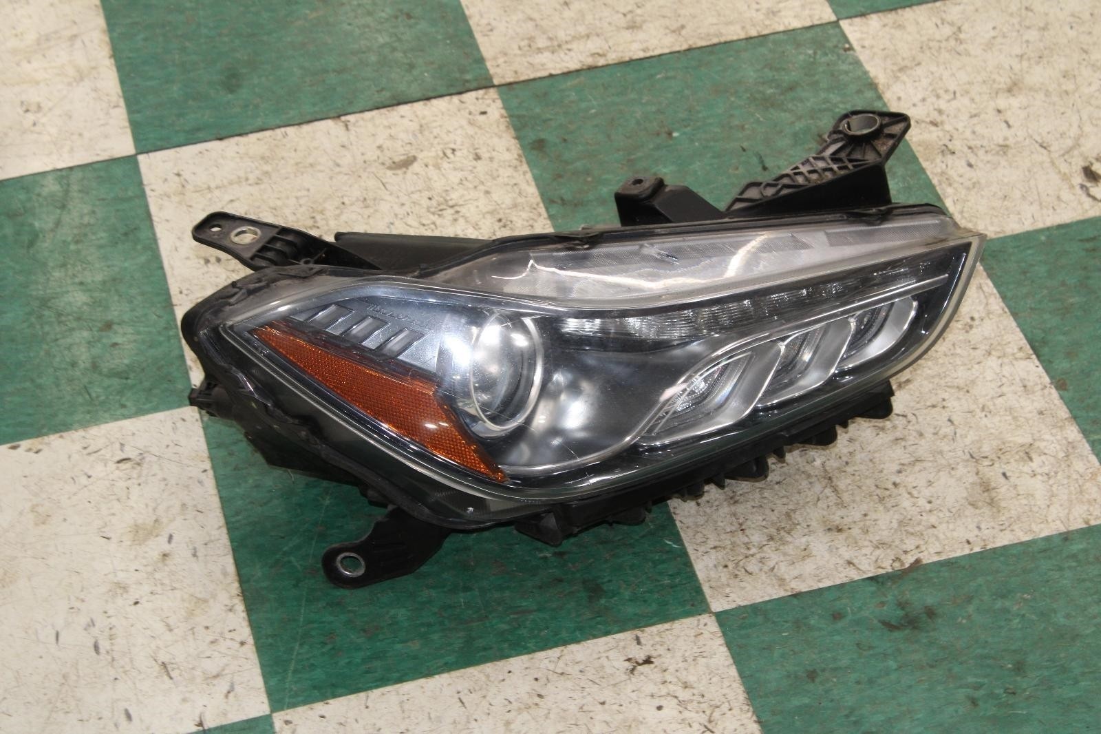 14-17 Ghibli Passenger Right RH Headlight Head Light Lamp Xenon HID OEM Factory