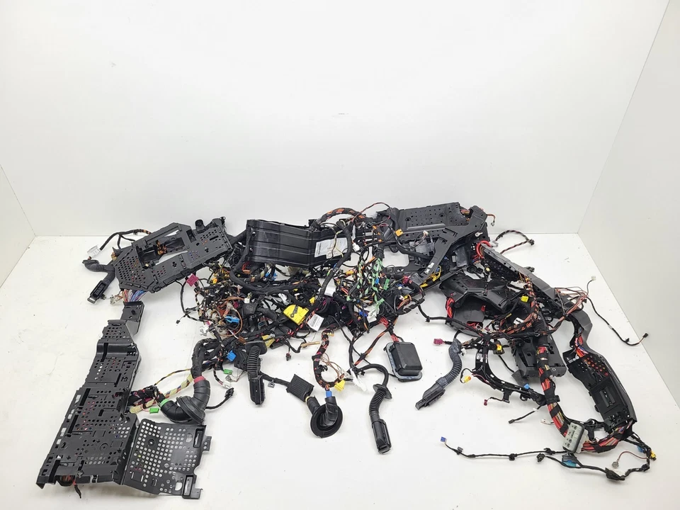 2015-2021 MERCEDES BENZ C300 W205 2.0L RWD MAIN BODY WIRE WIRING HARNESS OEM - Image 2 of 4