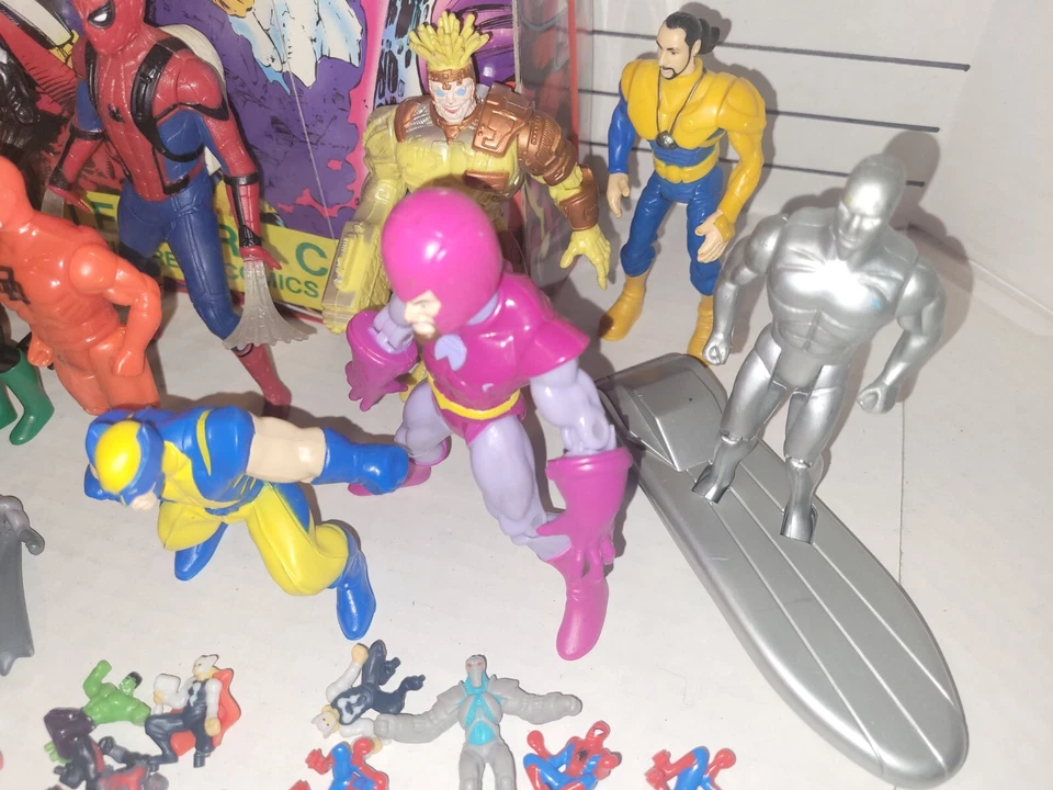 Gran Lote Marvel DC X-Men Estuche Coleccionista Blackbird Misil Accesorios Spiderman Foto 4 de 4