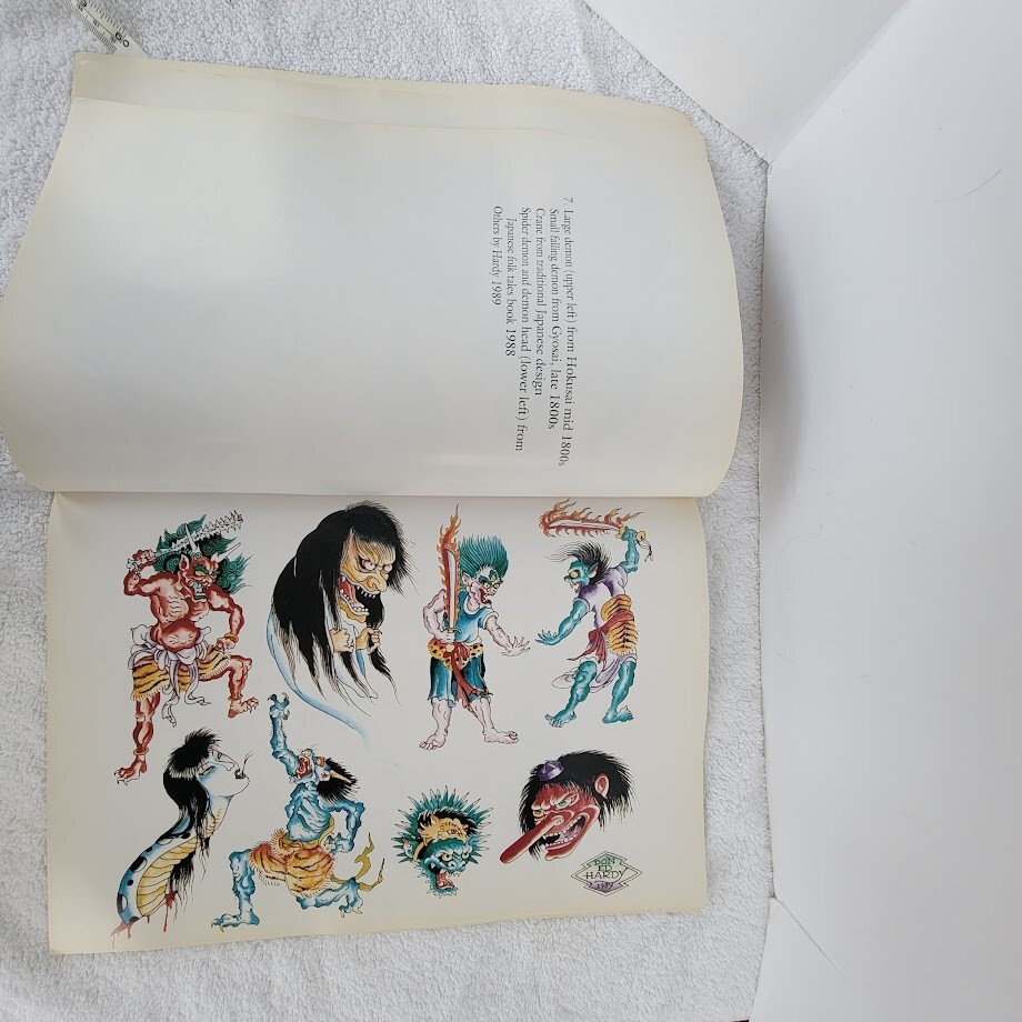 アート・デザイン・音楽 Flash from the Past TATOO BOOK ED HARDY Ed Hardy Tattoo Flash Book