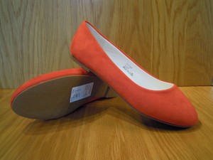ladies red ballet pumps