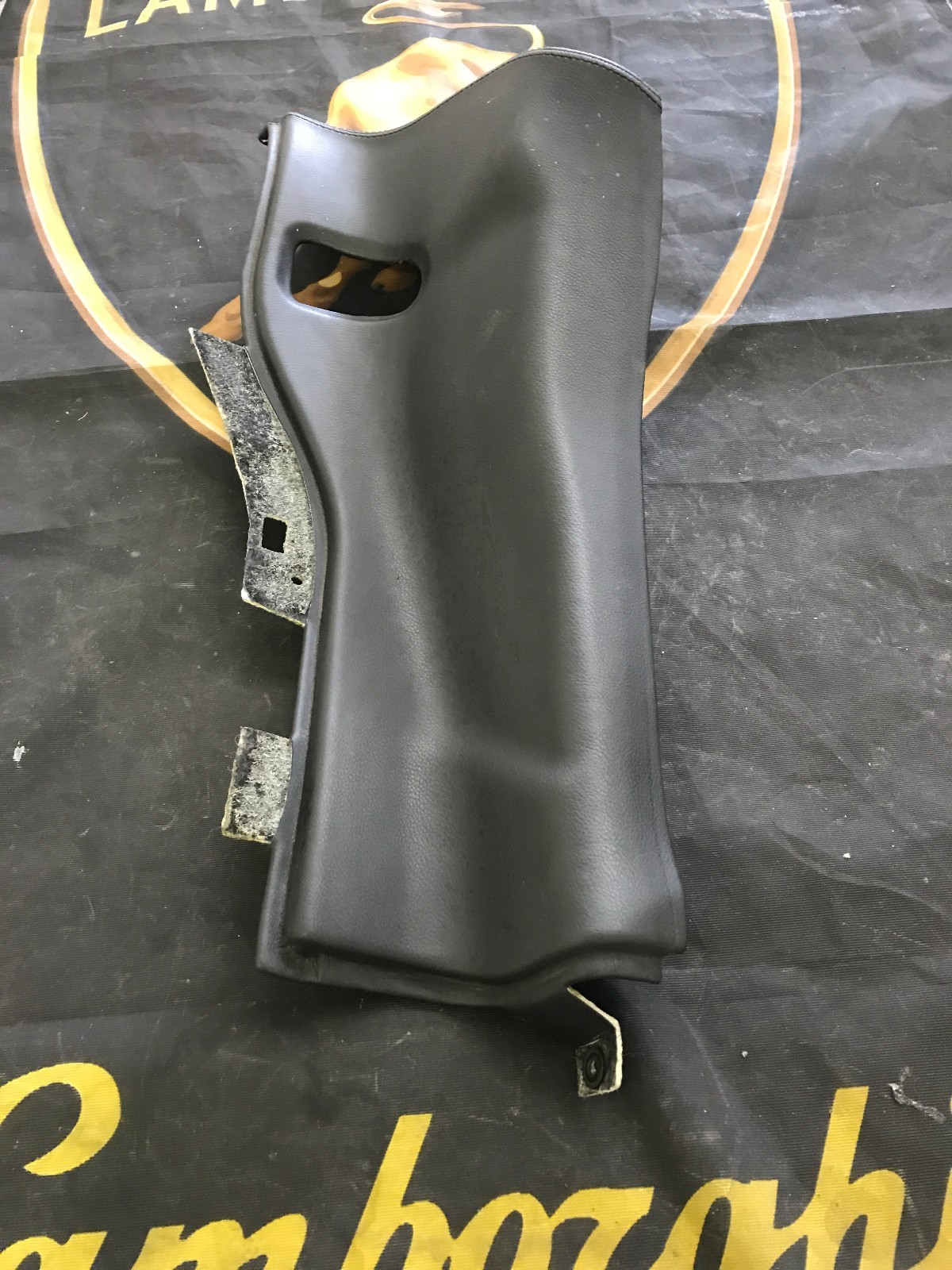 LAMBORGHINI GALLARDO SPYDER DRIVER LEFT SIDE INTERIOR PILLAR OEM 407868257F