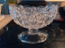 McKee Prescut PES-CUT Ruffled Sawtooth Punch Bowl Pedestal Stand Vase