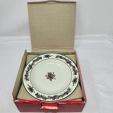 VTG THE CELLAR O'TANNENBAUM CHRISTMAS 9.25" SOUP BOWLS R.H. MACY 1992 JAPAN BOX