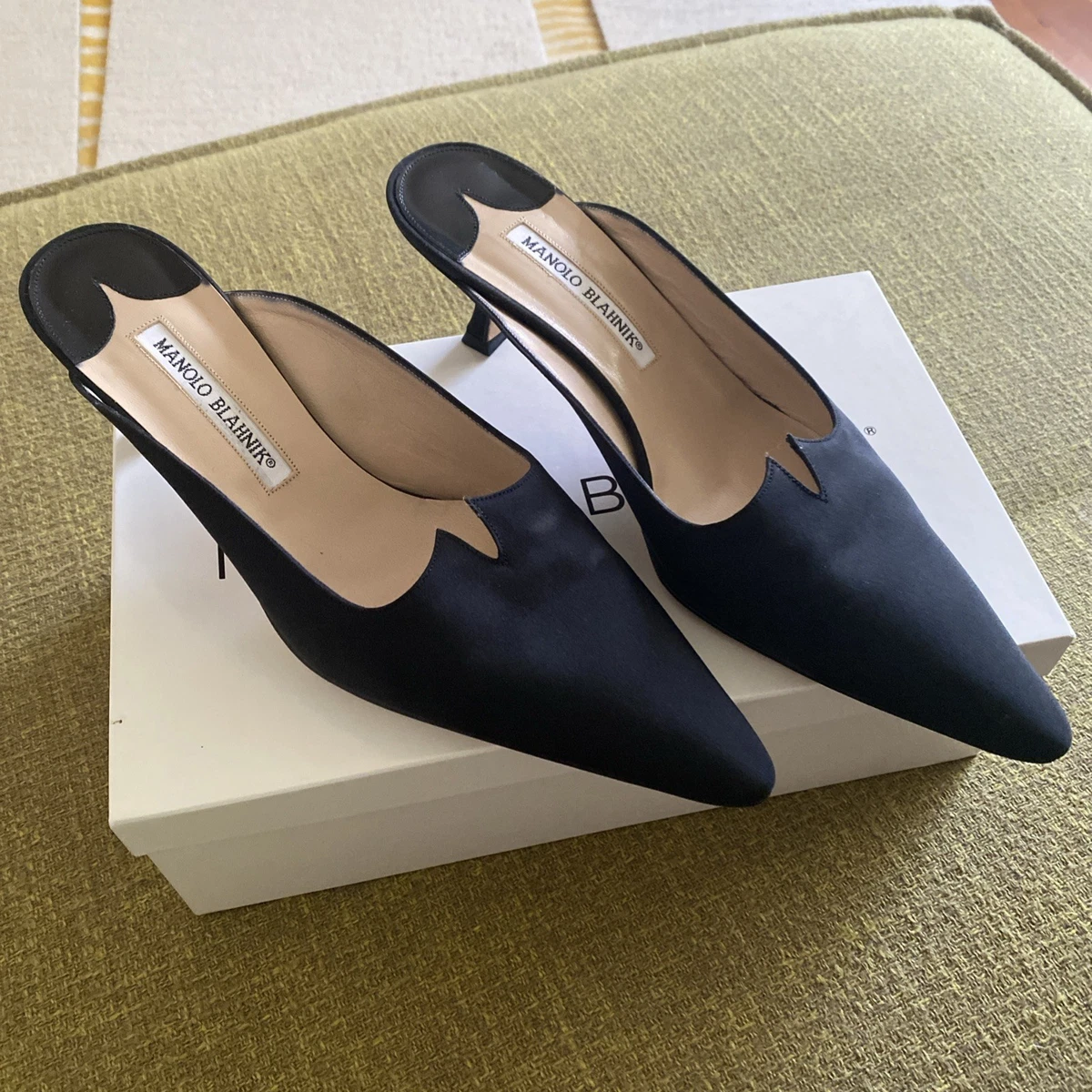Manolo Blahnik 39 for sale - eBay