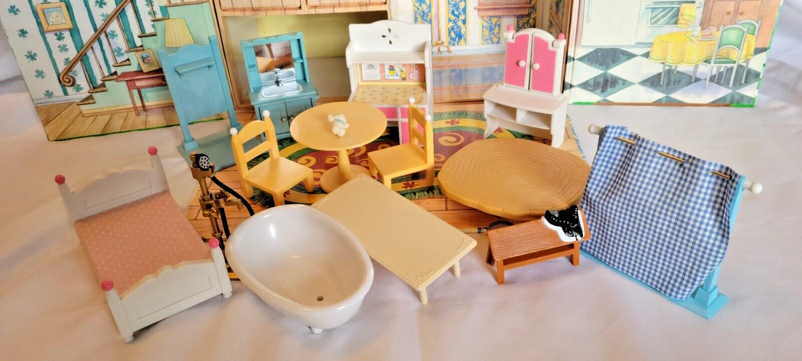 calico-critters carry & play case furniture accessories clothes 