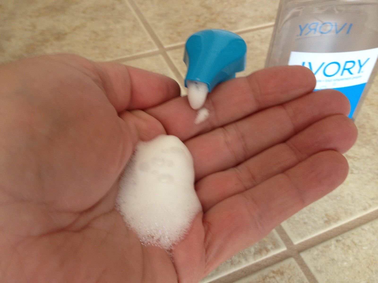 Original IVORY LIQUID HAND SOAP in a FOAMING PUMP (The only Ivory Foam