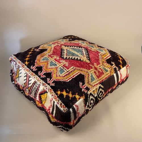 Vintage Kilim Floor Cushion Pouf Footstool Carpet Moroccan Handwoven Stuffed - Picture 15 of 21
