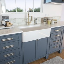 HOROW 30" x 20" Farmhouse Sink Porcelain Single Bowl Apron w/ Grid  Strainer