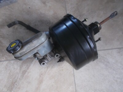Saturn Vue V6 AWD SUV Brake Booster / Master Cylinder 03 04 05 Used OEM