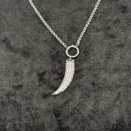 Bombe Party Horn Anhänger Halskette Damen CZ Kristall Verstellbar Kette Neu Schmuck