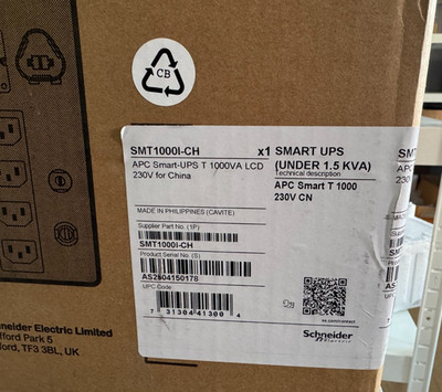 APC Smart-UPS, Line Interactive Pure Sine Wave, 1000VA, Tower, 230V, SMT1000I