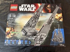 LEGO Star Wars: Kylo Ren's Command Shuttle 75104 SEALED