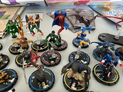 DC Heroclix Hypertime Premier Edition Game WizKids 2002 35 Heroclix Figures - Picture 6 of 19