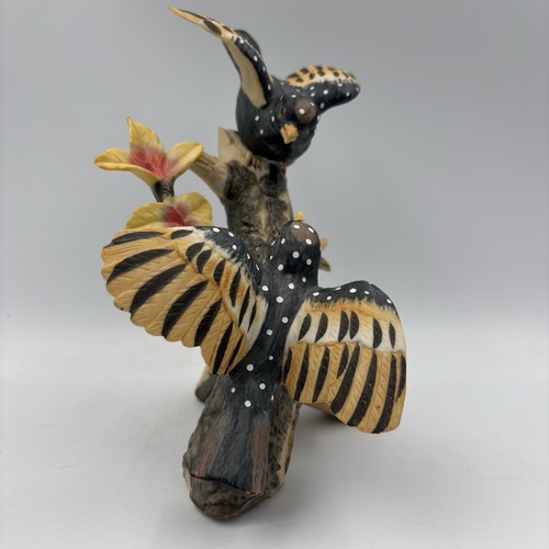 Vintage Porcelain Hand Painted 2 Black Birds on Driftwood Figurine Taiwan - Picture 2 of 12