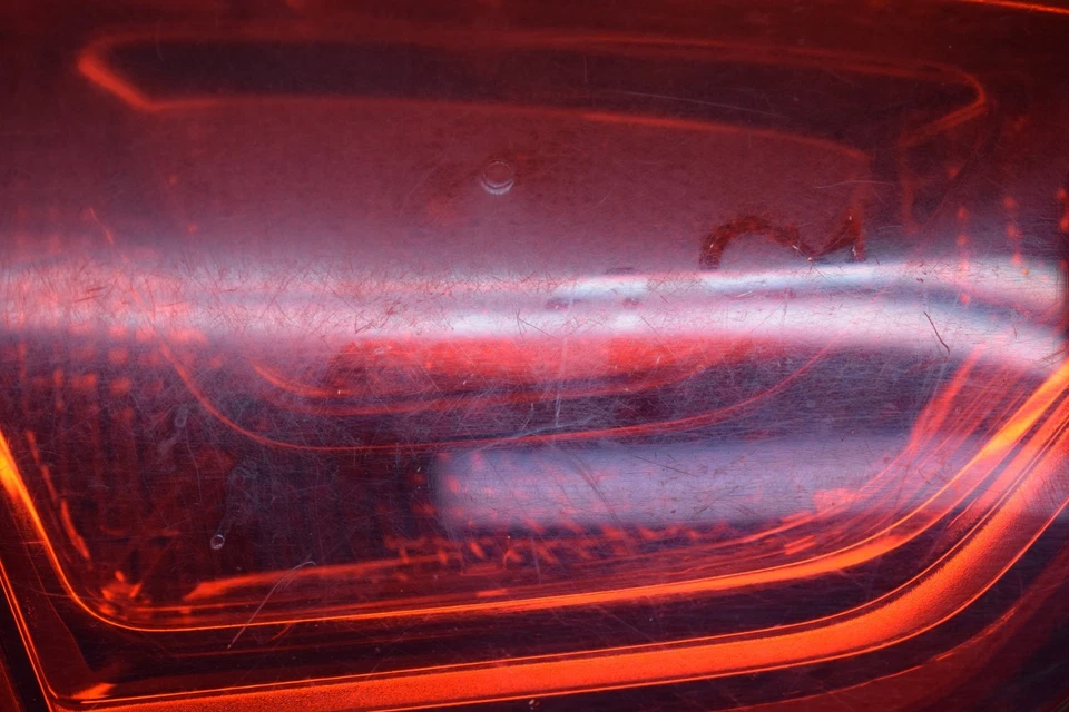 Chevrolet Impala 2014-2020 conductor/tapa lateral izquierda luz trasera interior OEM Foto 2 de 4