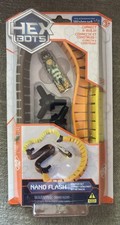 HEXBOTS Nano Flash Starter Set - Yellow Nano with Flexible Jelly Walls Series 01