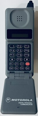 MOTOROLA F09HLD8342AG DIGITAL PERSONAL COMMUNICATOR FLIP CELL