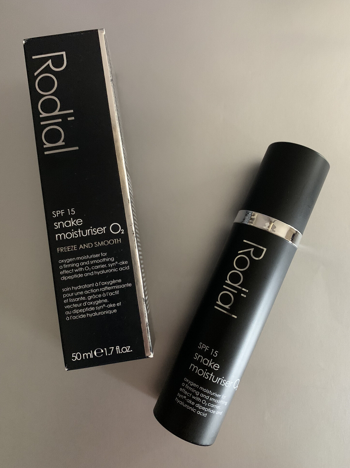 rodial snake moisturiser o2 spf 15