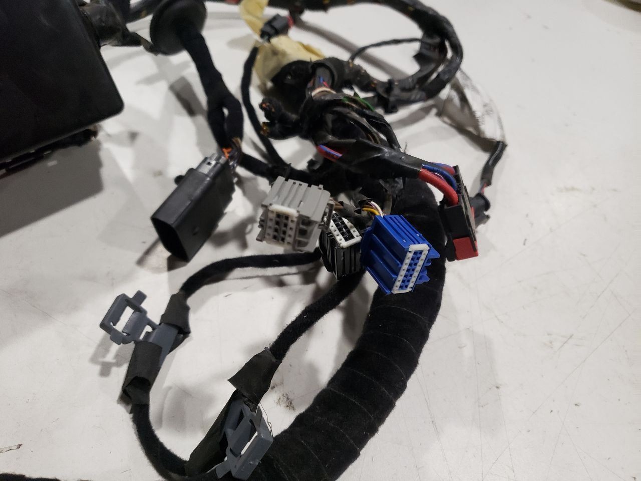 Maserati Ghibli 2017 Fuse box P/N 670036295