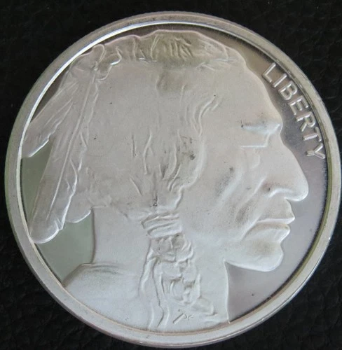 Uncirculated Buffalo 1 oz .999 Silver Round
