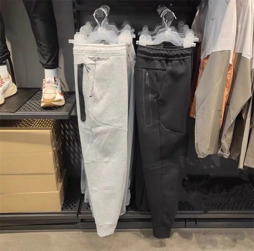 Nike Sportswear Tech Fleece Jogginghose Jogger Sporthose Hose Grau CU4495-063 - Picture 2 of 5