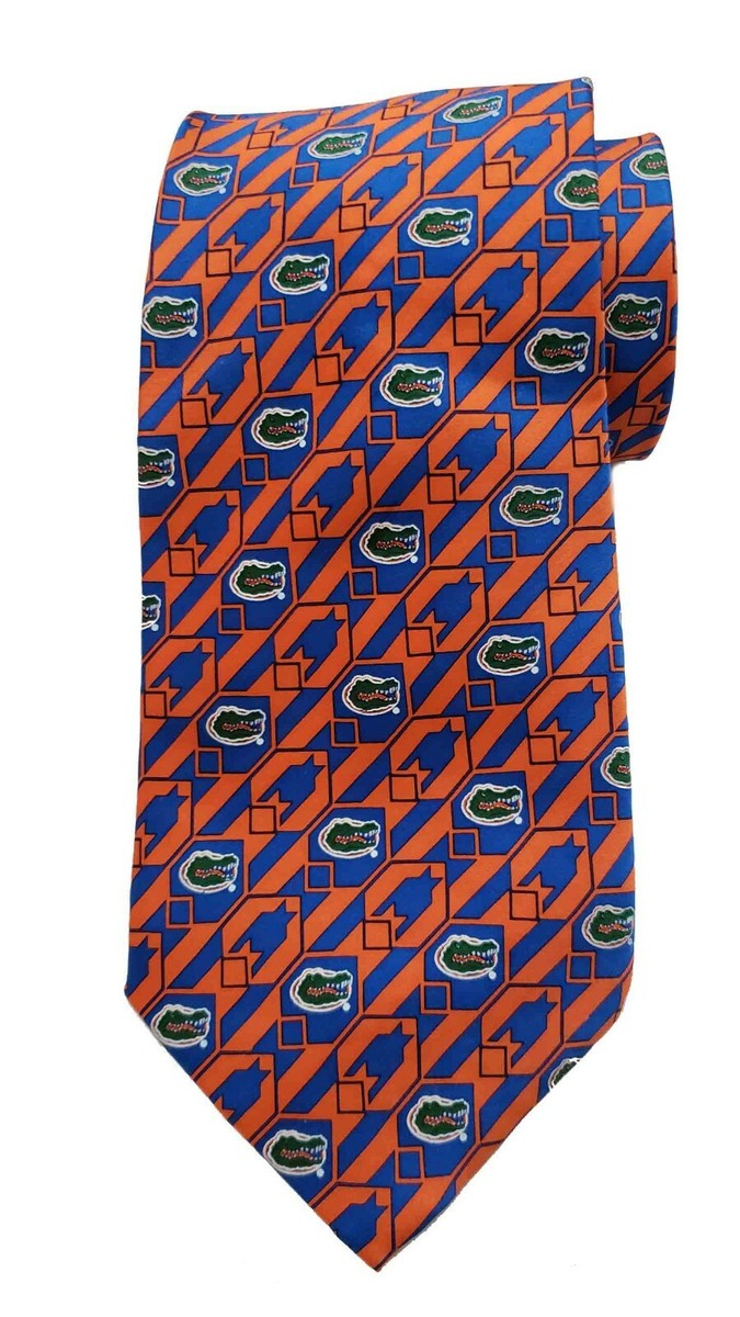 Florida Gators Cotton Fabric Neck Adjustable Bow Tie. Comes In Alternate Blue Or Orange Florida Gators Cotton Fabric