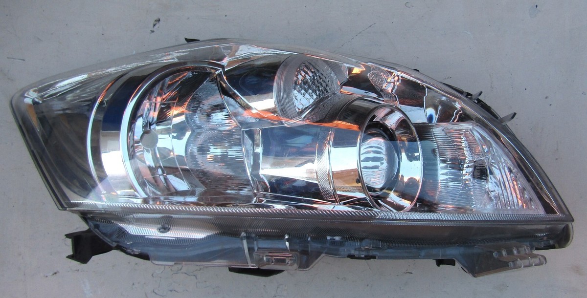 Fits Toyota Auris 2010 12 Headlight Electric Right side