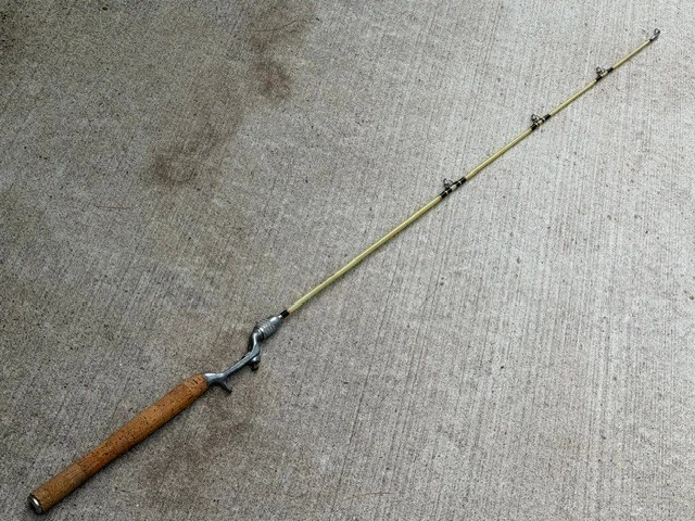 is shimano sienna good 1000 - 4000 Spinning Reel Fishing Reel Stainless Super Model:GFC166-R (6.6:1 gear ratio - right hand) The Shimano Mulinello Sienna shark  tank