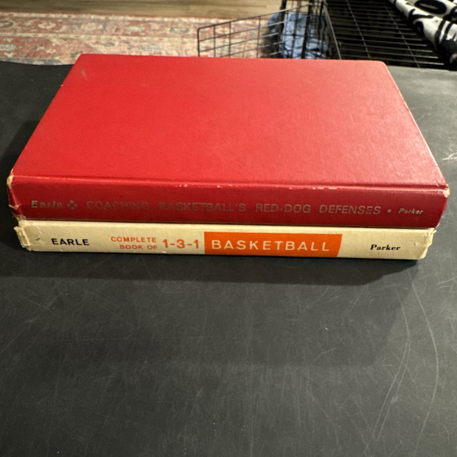 Jimmy Earle Basketball Coaching Books Lot Of 2 - Red Dog Defenses &Amp; 1-3-1 Bball