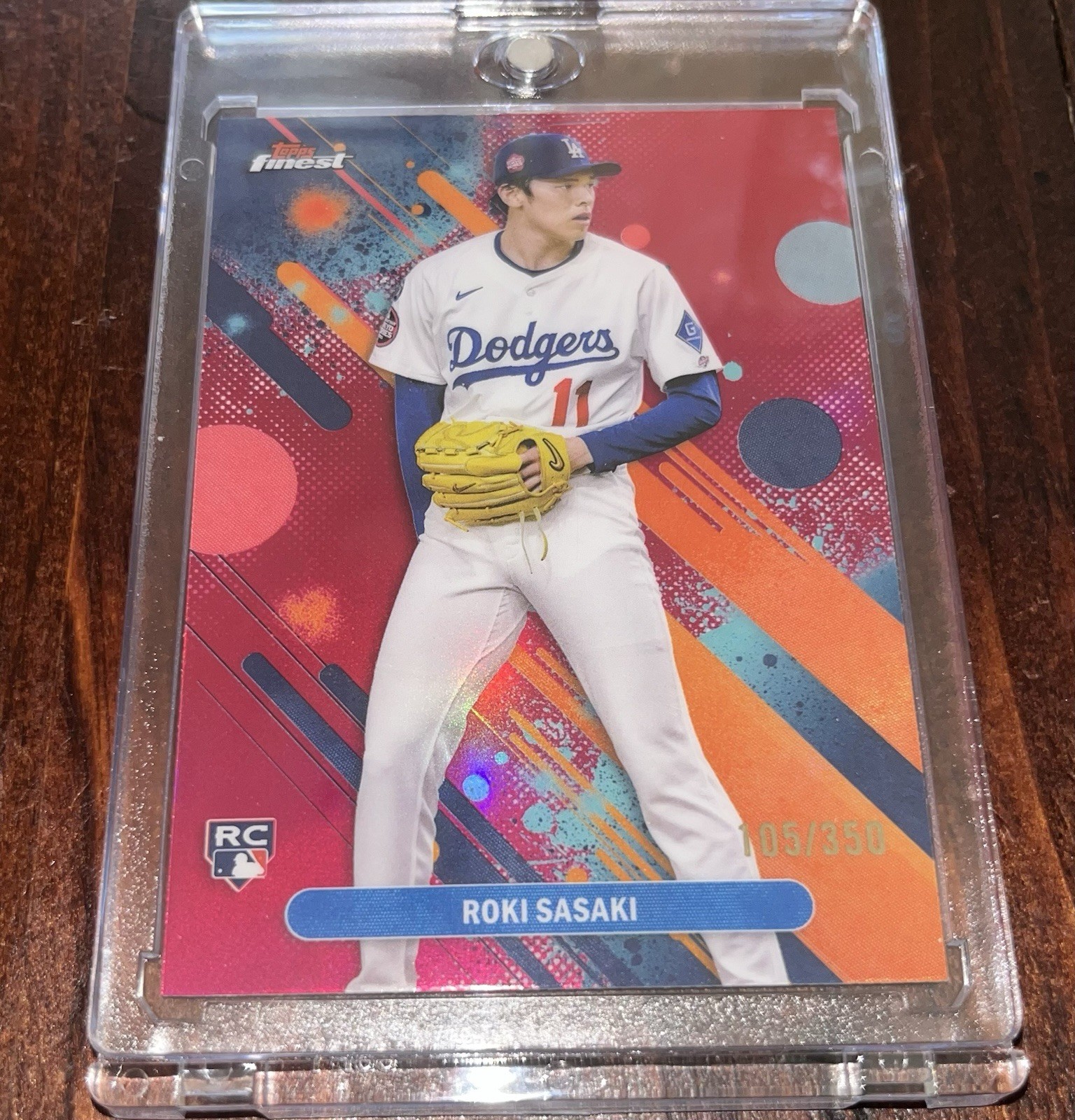 2025 Topps Finest - Common Roki Sasaki #40 Magenta Refractor /350 (RC)