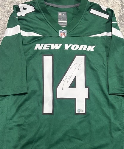 Sam Darnold Signed New York Jets Jersey #14 Auto Beckett COA NFL Nike