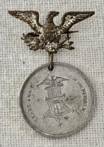 1902 WASHINGTON DC GAR SOUVENIR BADGE