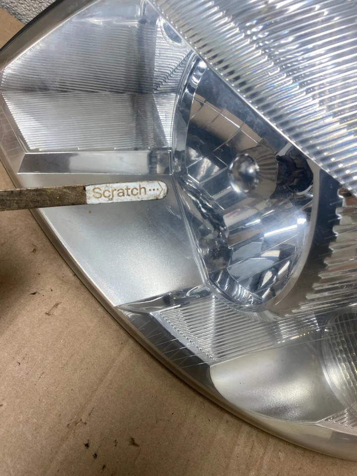 Комплект левосторонних + правосторонних галогенных фар 2004 - 2007 Ford Freestar от оригинального производителя U7197 DW - Изображение 4 из 4