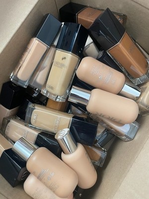 Dior Forever Skin Glow 24hr Radiant Foundation NWOB