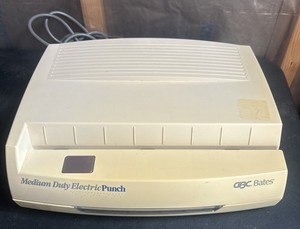 GBC Bates 115V 2A 50/60 Hz Medium Duty Electric Hole Punch 350MD Works Great