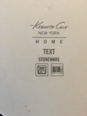 Plat Kenneth Cole New York - Noir & Blanc "STEP UP TO THE ASSIETTE" - Neuf