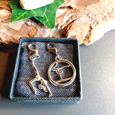 2 Charms / Anhänger: Turnerin & Sport - Schmuck / Bettelarmband - Karabiner (28)