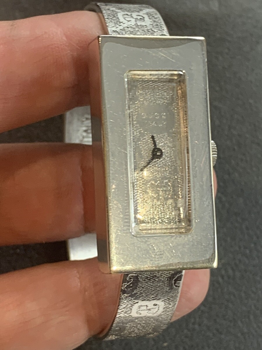 Authentic Gucci Sterling Silver Ladies Cuff Bracelet GG Logo  display picture 1
