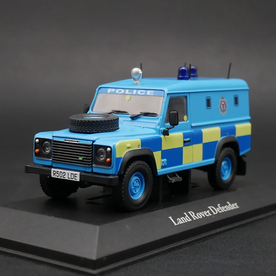 ATLAS 1:43 Land Rover Defender UK Sussex Police car Diecast Model Toy - Image 3 of 4
