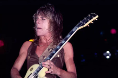 Randy Rhoads spielt Gitarre im Nassau Coliseum 1981 4x6 Foto 