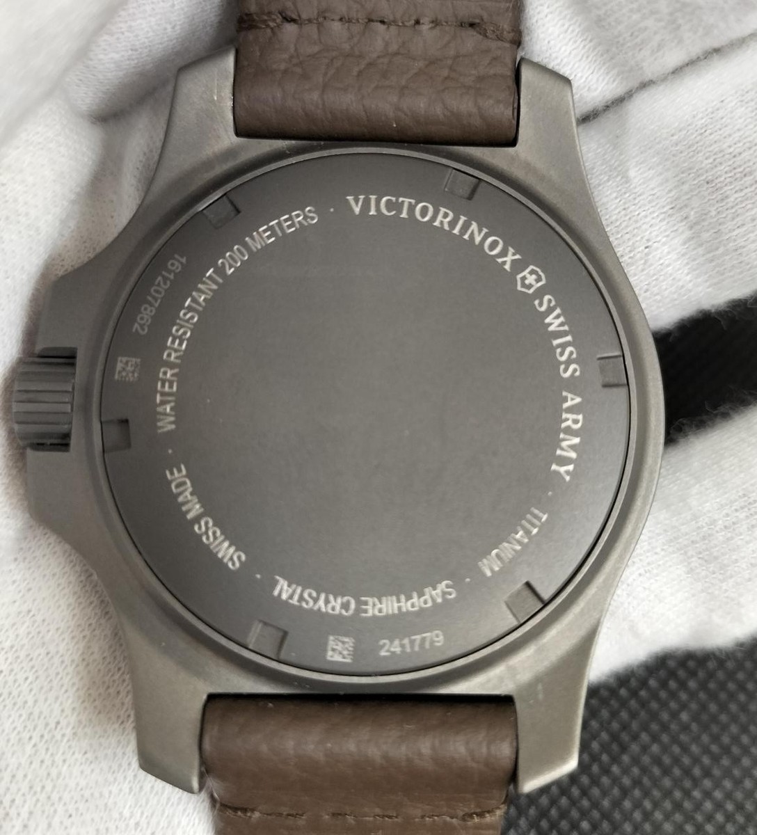フナナP Titanium Pilot by Victorinox Model 241779 | eBay
