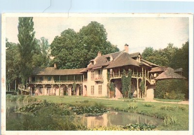 Vintage Postcard Versailles   Hameau du Petit Trianon La Maison de la Reine