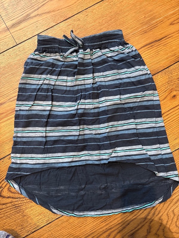 Tea Collection Girls Hi Lo Navy Skirt Size 8