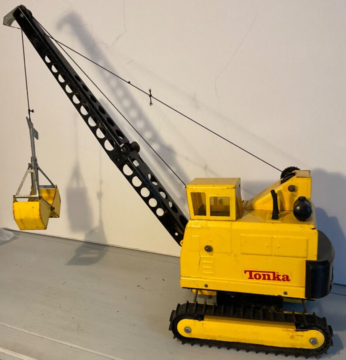 Vintage Mighty Tonka Toys Crawler Tracked Crane Pressed Steel For