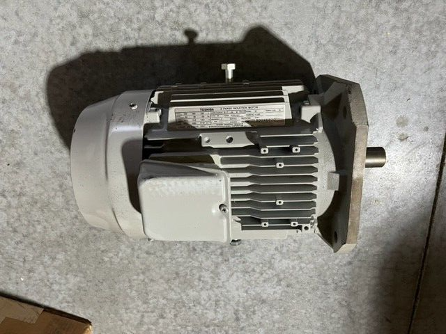 TOSHIBA 三相モーター　1kw 4POLES【中古品】 Yahoo!オークション -「東芝 三相モーター」(工具、DIY用品) の