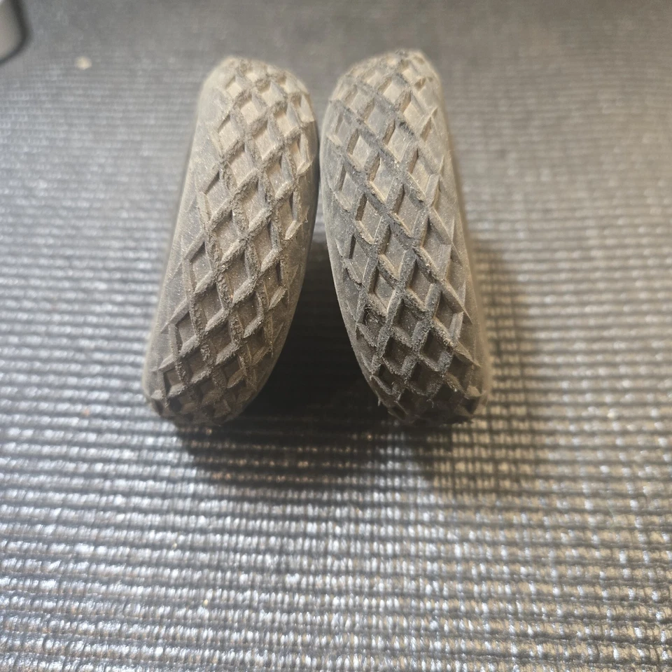 Vintage Tamiya Front Waffle Tread Tires and Gold Proline 2pc Wheels SRB (2) - Image 4 of 4