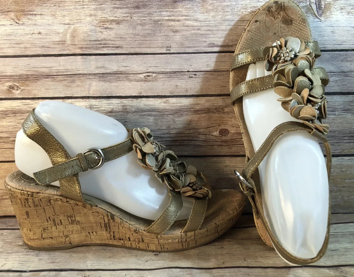 Boc comfort store wedges