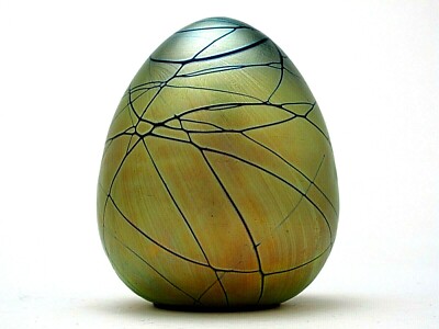 Signed Maslach Iridescent Egg Shaped Paperweight With Threaded Design XLNT